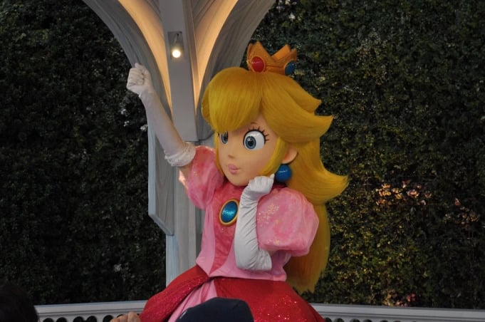 File:Princess Peach Photo Opportunity.jpg
