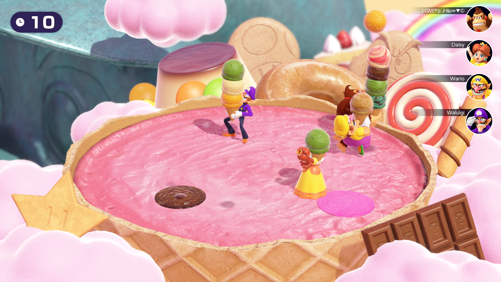 Coney Island Keep an eye on the shadows to catch the falling scoops of ice cream! Catch the most scoops to win!