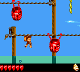 Screenshot of Jetty Jitters in Donkey Kong GB: Dinky Kong & Dixie Kong.