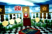 The Peach's Castle-themed room in the "Casa de Mario" attraction at Reino Aventura.