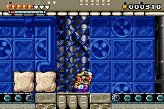 Glitch of Wario holding an Invisible Object.
