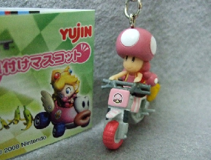File:Toadette Yujin Kart Wii.png