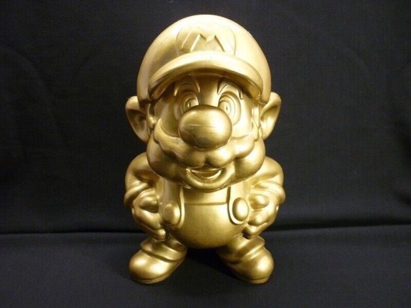 File:Mario Demo Statue.jpg