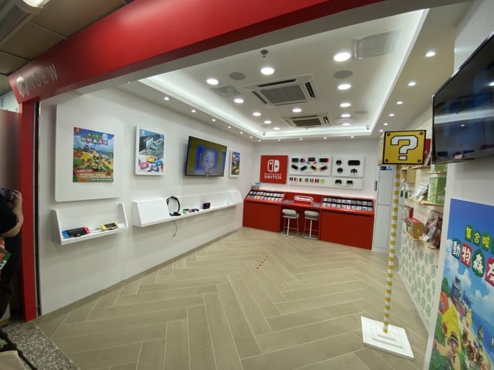 File:Hong Kong Nintendo Store.jpg