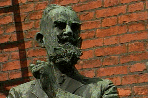 File:Statue of G.B. Shaw MIMICD.png