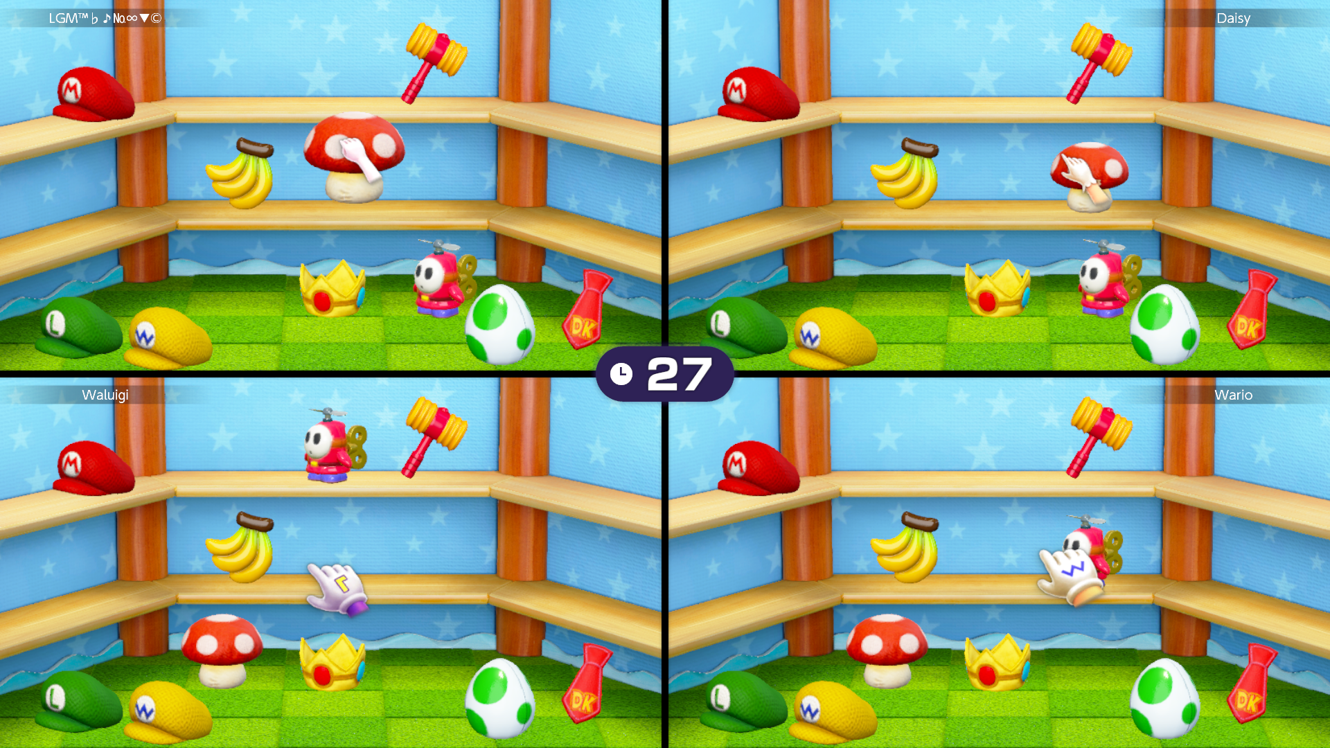 Messy Memory Try to return all the scattered items to their original spots. When you're done, shut your curtain to stop others from cheating.