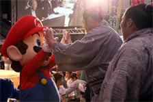 File:NC3 Mario Luigi Mascots Photo 4.jpg
