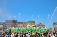 The stage for the Super Mario Power-Up Summer event at Universal Studios Japan