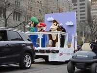 The Nintendo 3DS float at the 2013 Toronto Santa Claus Parade