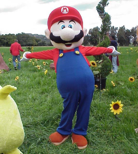 File:Mario suit Smash Bros commercial.png