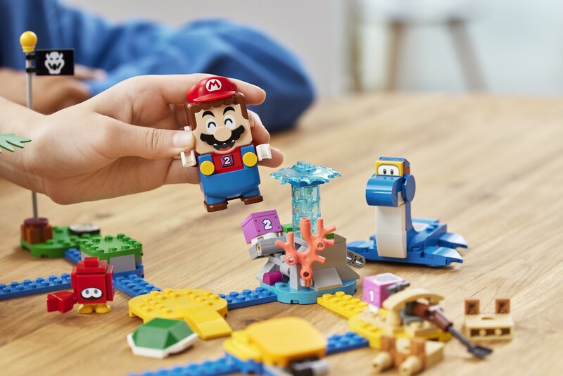 File:LEGO Dorries Beachfront Photo.jpg