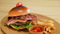 SNW Kinopio Cafe Mario Burger.jpg