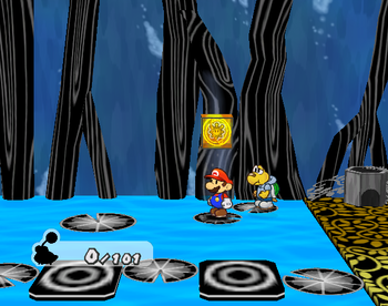 Mario next to the Shine Sprite above water in the Great Tree.