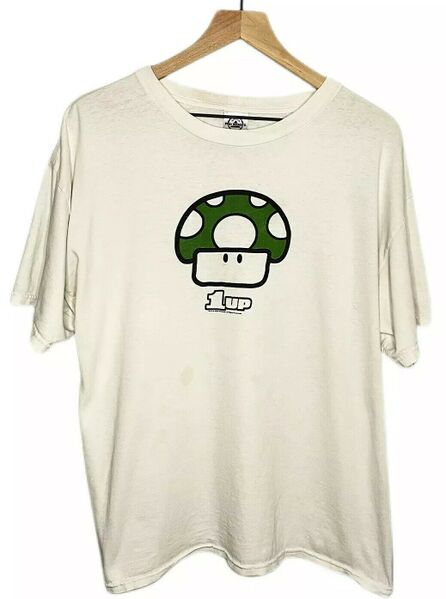 File:1-Up Mushroom T-Shirt.jpg
