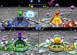 Wario getting zapped in Saucer Swarm in Mario Party 8