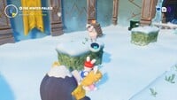 A roaming Squasher in the Hedge Maze, Winter Palace