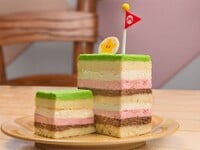 A menu item at Toadstool Cafe from Super Nintendo World (Universal Studios Hollywood)