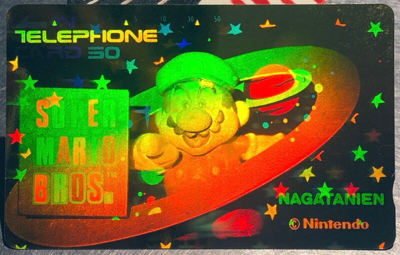 File:Nagatanien SMB holographic phone card 02.jpg