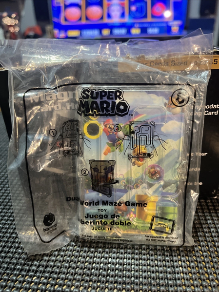 File:Dual World Maze Game.png