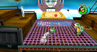 A screenshot of Mario and Yoshi fighting a Hammer Bro on an airship in Bowser Jr.'s Fearsome Fleet.