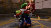 Mario and Luigi hugging in Luigi's Mansion 3