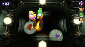 Dark 'n' Crispy Bowser is lurking in the darkness! Avoid him and his fire-breathing attack. Keep running until the very end!