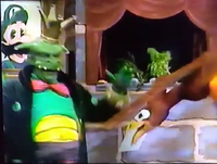 King Koopa gets a letter from an Albatoss