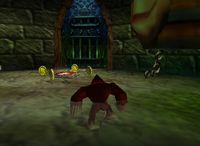 A set of yellow Banana Coins in Creepy Castle.