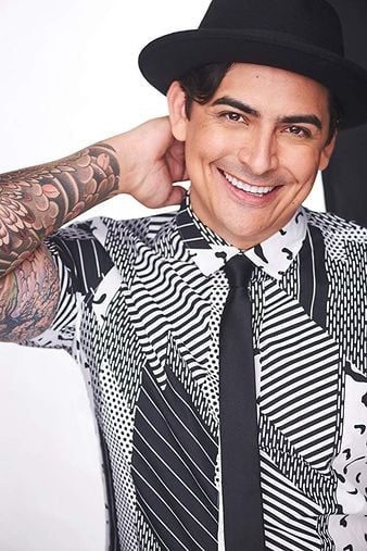 Photo of Robbie Daymond