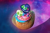 Galaxy Cupcake ― Apple & Walnut from Mario Café & Store