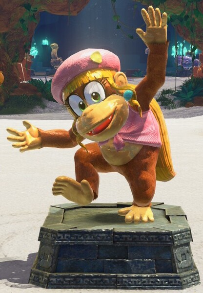 File:DKB Dixie Kong Statue.jpg