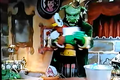 King Koopa gets a letter from a Beezo