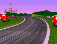 RoyalRaceway64.png