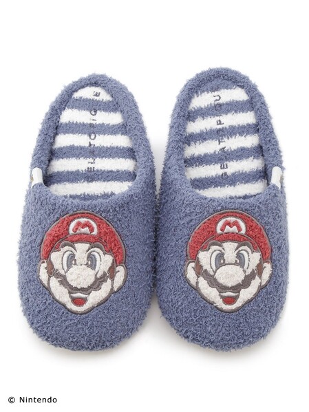 File:GP room shoes men Mario.jpg