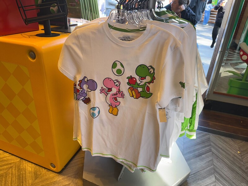 File:SNW UFFN T-Shirt Front.jpg