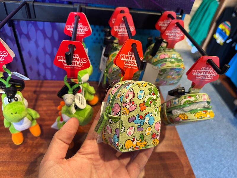File:SNW UFFN Zip Pouch Keychain.jpg