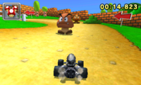 Metal Mario and a Goomba in 3DS Piranha Plant Slide