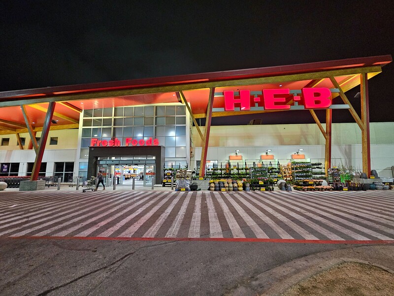 File:HalfBaked 208 7.jpg